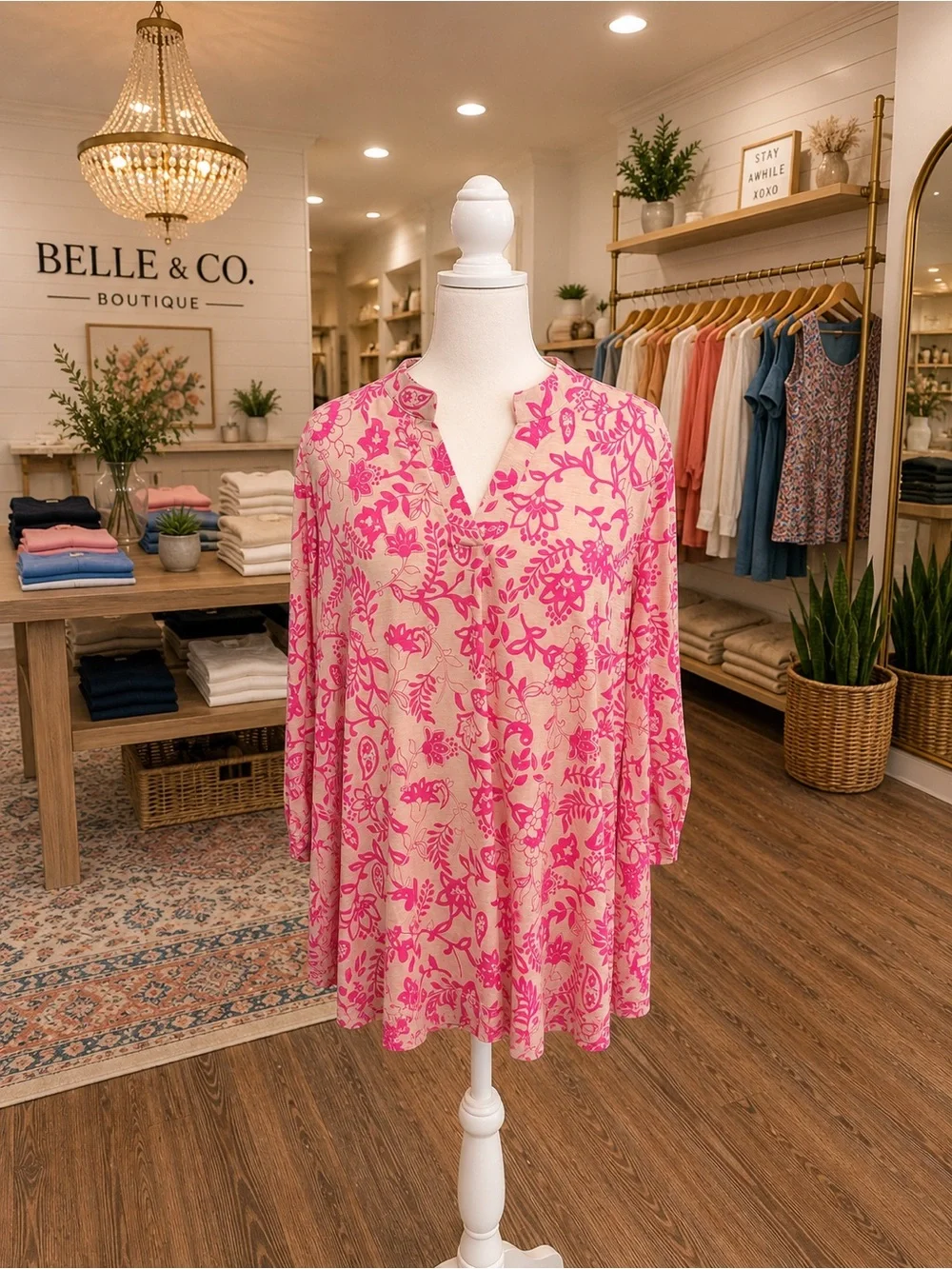 Dear Scarlett NWT Pink & Tan Floral Faux Roll Tab Top 2X | Stretch Blouse - Picture 1 of 2